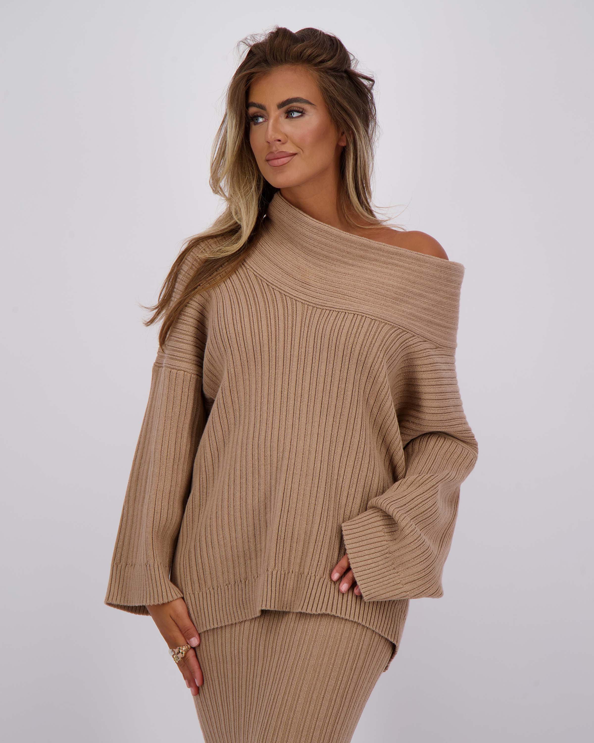 Kourtney Knit Sweater Brown