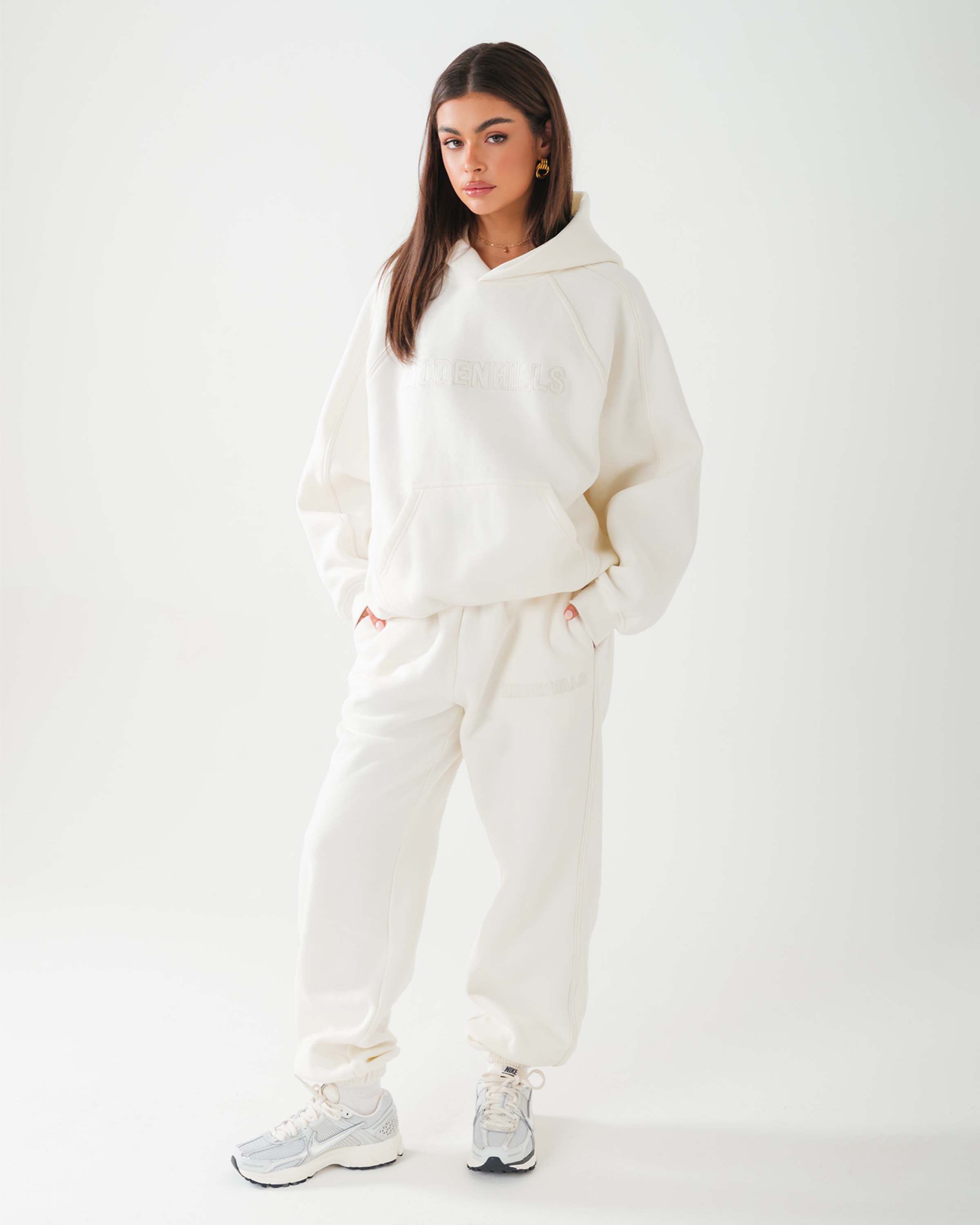 Embroidery Panel Sweatpants Cream